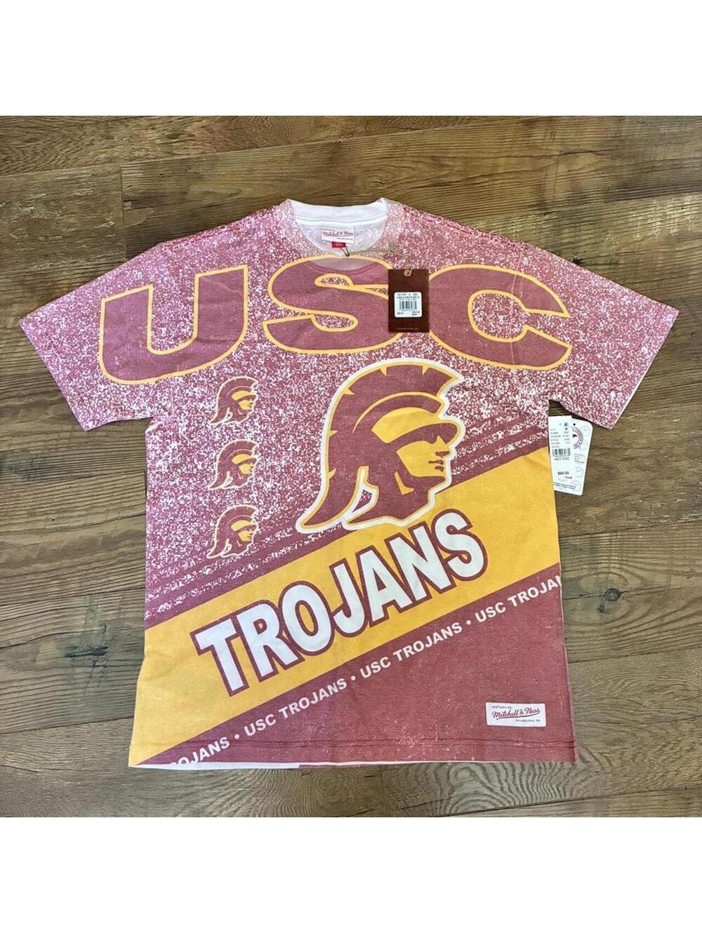 Mitchell & Ness USC Trojans tee shirt.